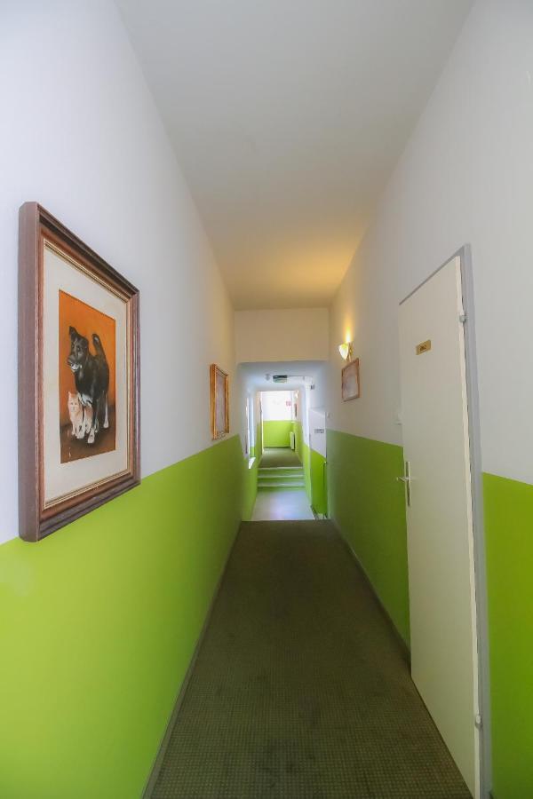 Economic Sb Apartment Wien Eksteriør billede